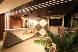 hotel the magic tree paharganj