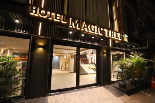 hotel the magic tree paharganj