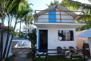 beachouse beachfront cottages and suites