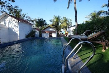 Beachouse Beachfront Cottages And Suites,Goa>>Calangute,2 star