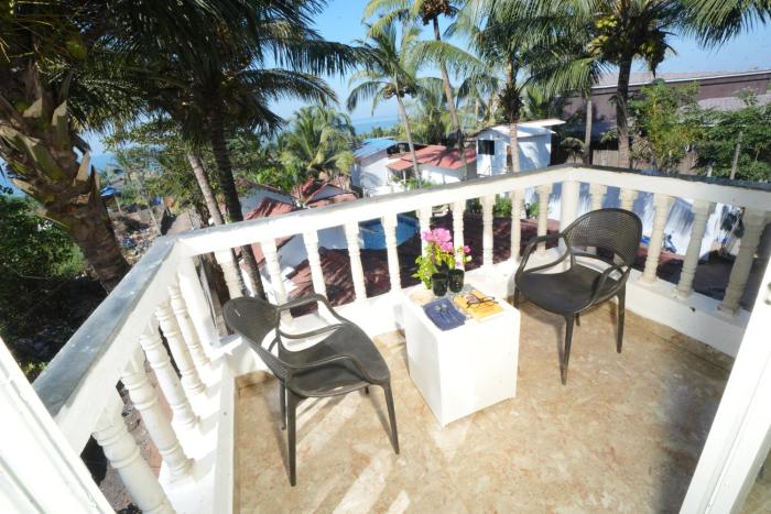 beachouse beachfront cottages and suites