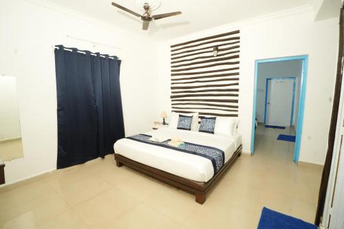beachouse beachfront cottages and suites