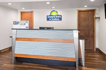 Days Inn By Wyndham Wauseon,Near Fulton County Fairgrounds,3 star