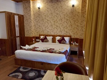 hotel valley view koti