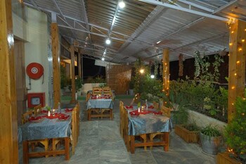hotel valley view koti