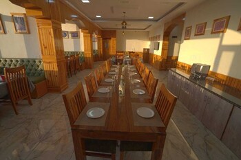 hotel valley view koti