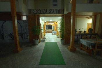 hotel valley view koti
