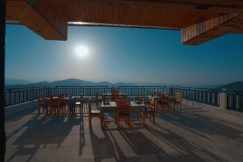 hotel valley view koti