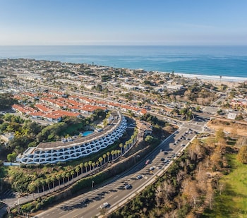the encinitan hotel and suites
