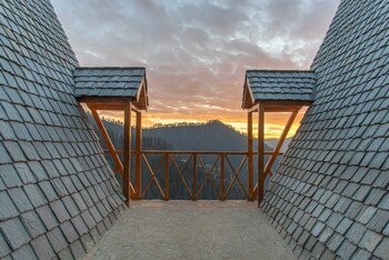 Nesta Narkanda Cottage,Kufri>>Himachal Pradesh,3 star