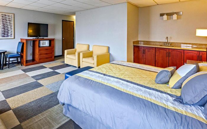 coratel inn by jasper iowa fairfield