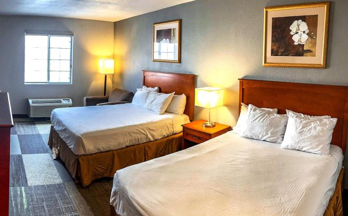 coratel inn by jasper iowa fairfield