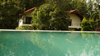 Jade Vista Resort,India>>Birur,4 star