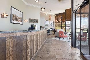 best western foothills inn
