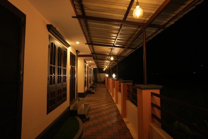 lakeway resorts