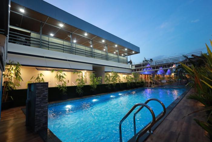 lakeway resorts