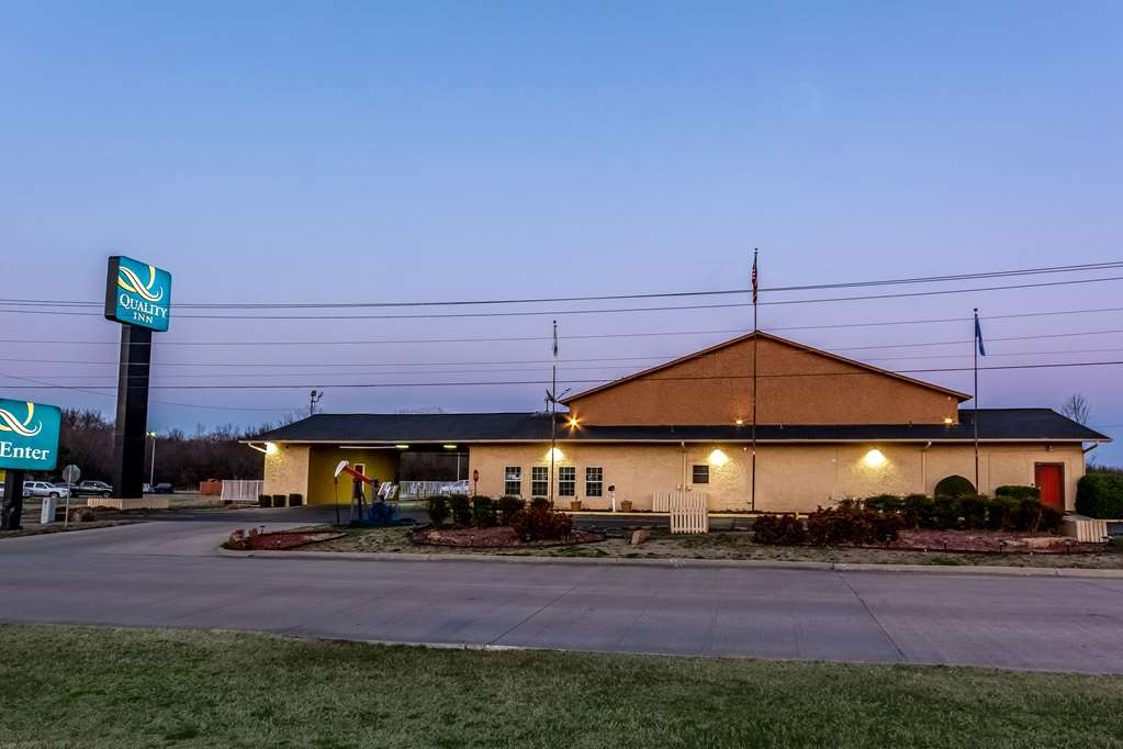 quality inn glenpool tulsa