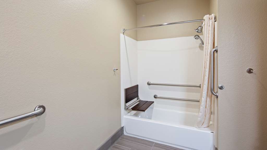 best western golden spike inn and suites
