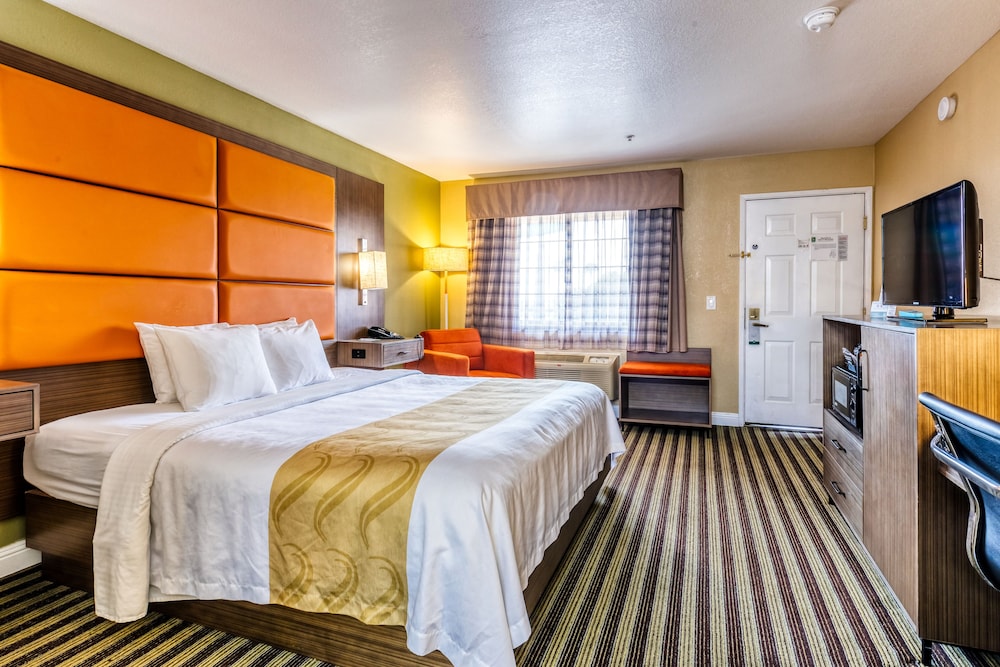 quality inn salinas