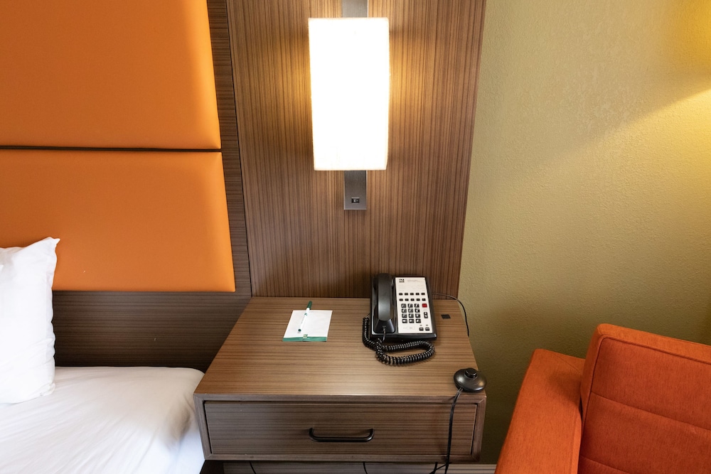 quality inn salinas