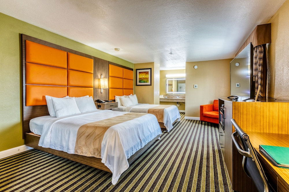 quality inn salinas