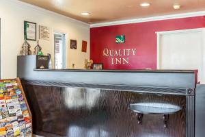 quality inn salinas