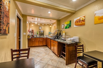quality inn salinas