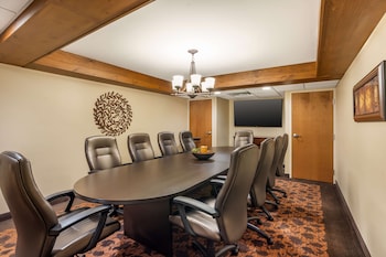 best western plus intercourse village inn and suites