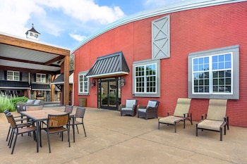 best western plus intercourse village inn and suites