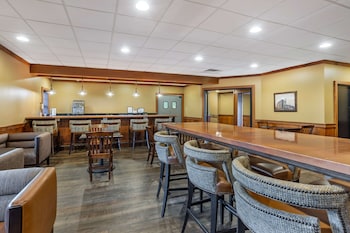 best western plus intercourse village inn and suites
