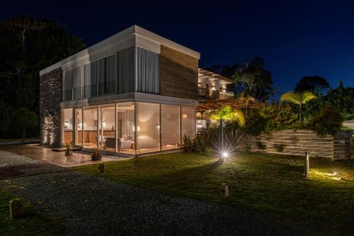 live hotel boutique adults only