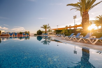 monicca collection suites and residences