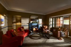 the tongue hotel