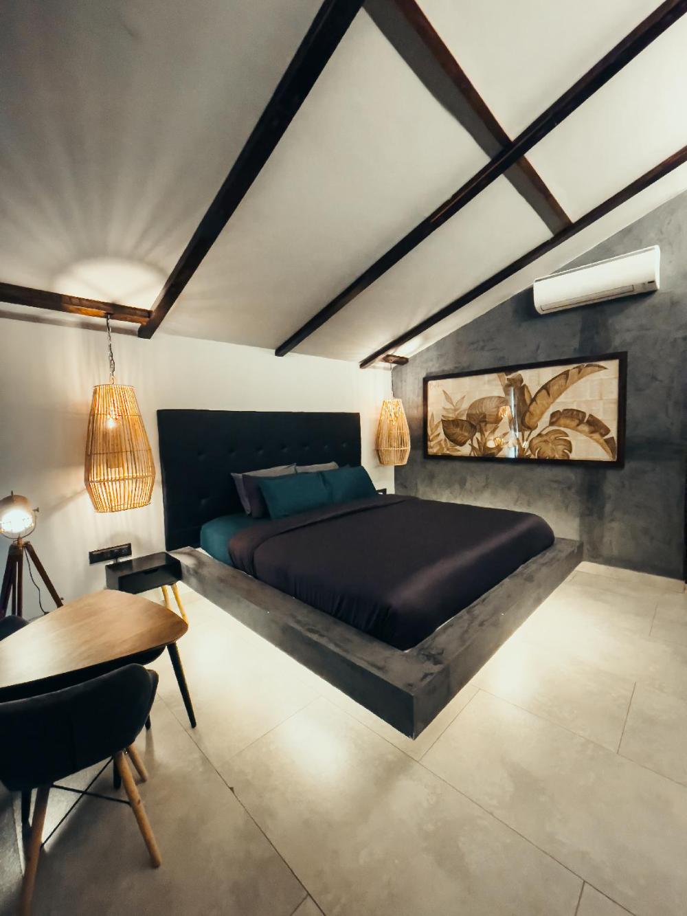 novella concept hotel and cafe