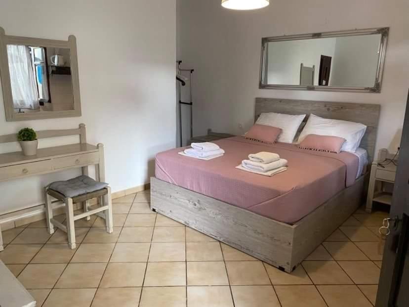 kasteli studios and apartments