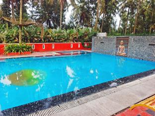 relax inn holiday resort