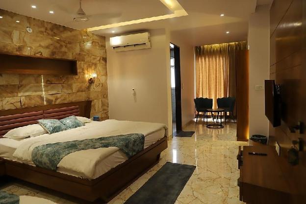 hotel shree darshanam
