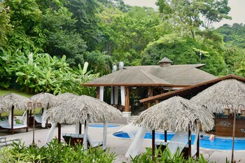 hotel playa espadilla y gardens