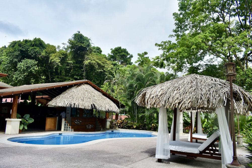 quepos