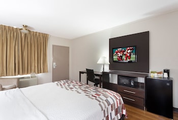 red roof inn meridian