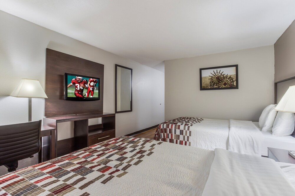 red roof inn meridian
