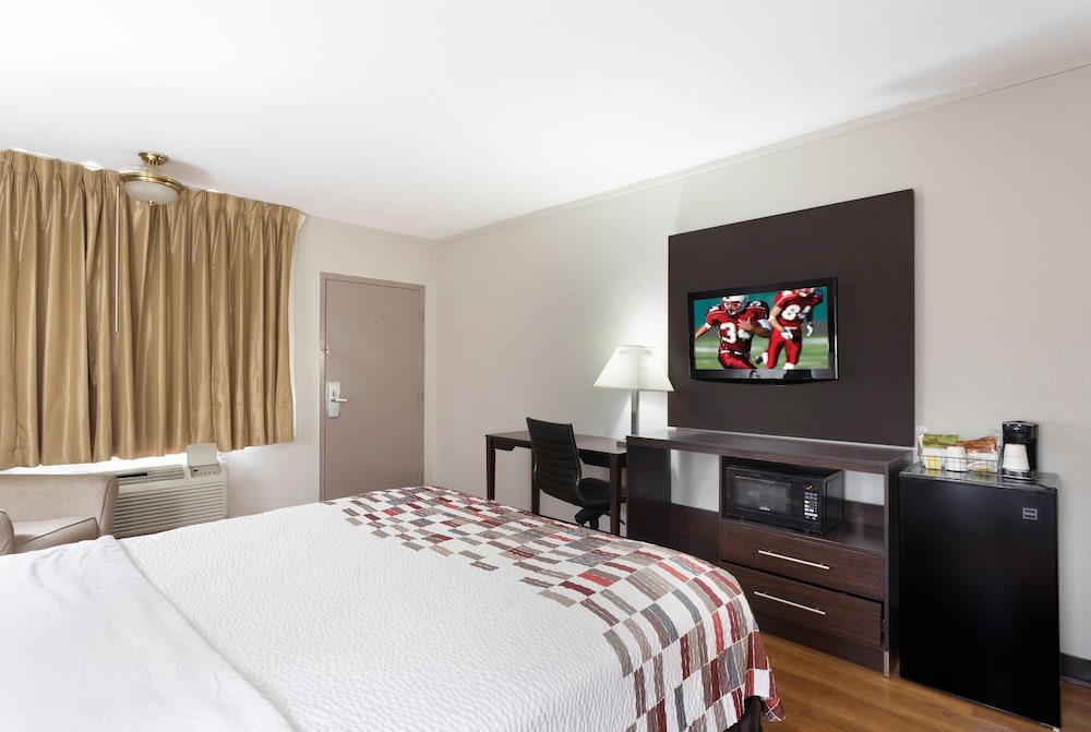 red roof inn meridian