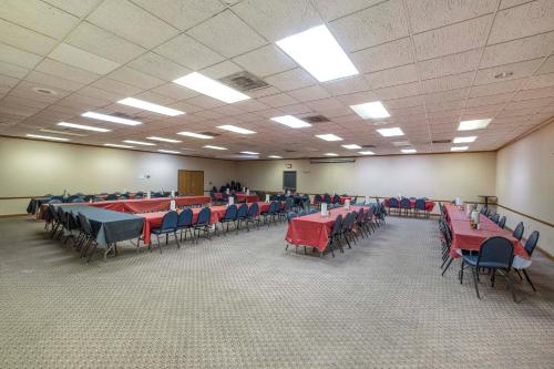 red roof inn meridian