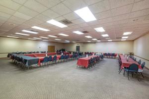 red roof inn meridian