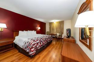 red roof inn meridian