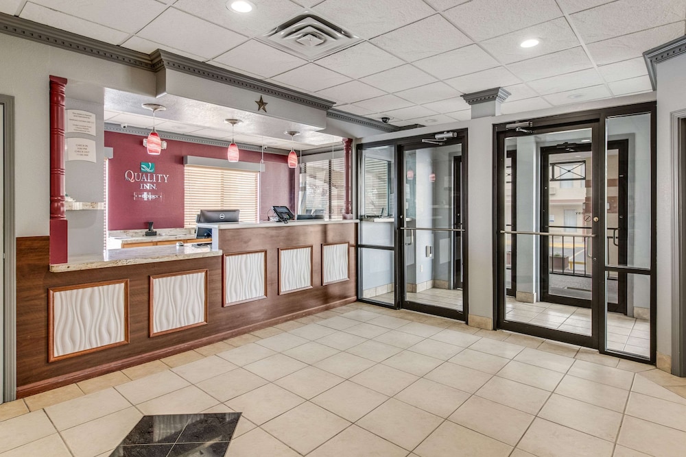Quality Inn Ozona I-10,Ozona>>Crockett,3 star