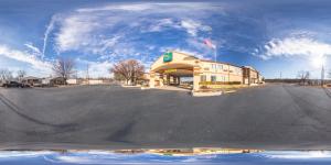 quality inn ozona i 10