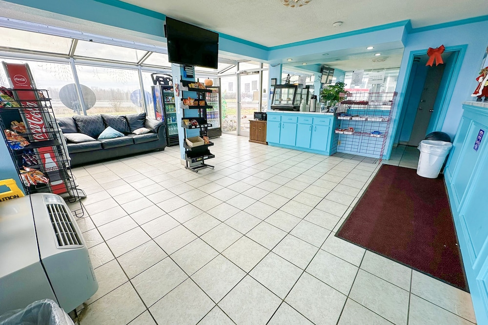 happy stay inn madisonville i 69 by oyo