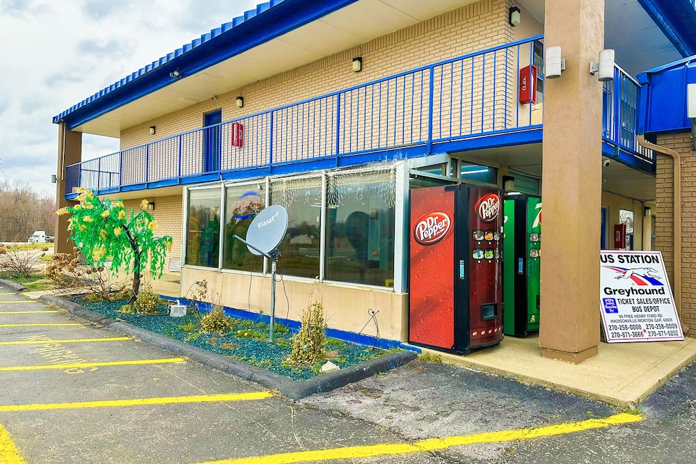 happy stay inn madisonville i 69 by oyo