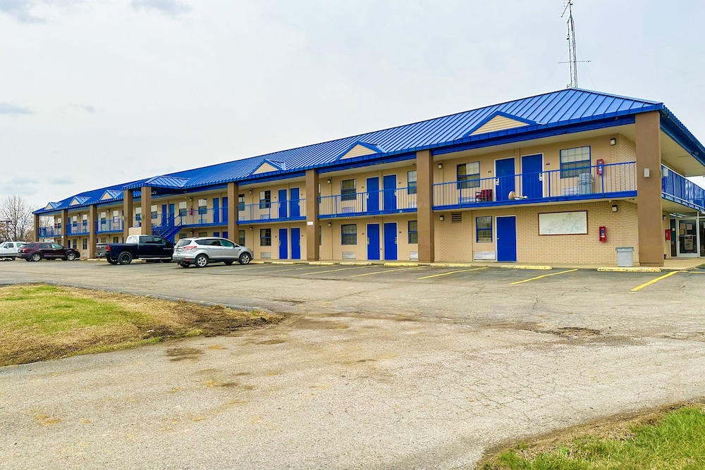 happy stay inn madisonville i 69 by oyo